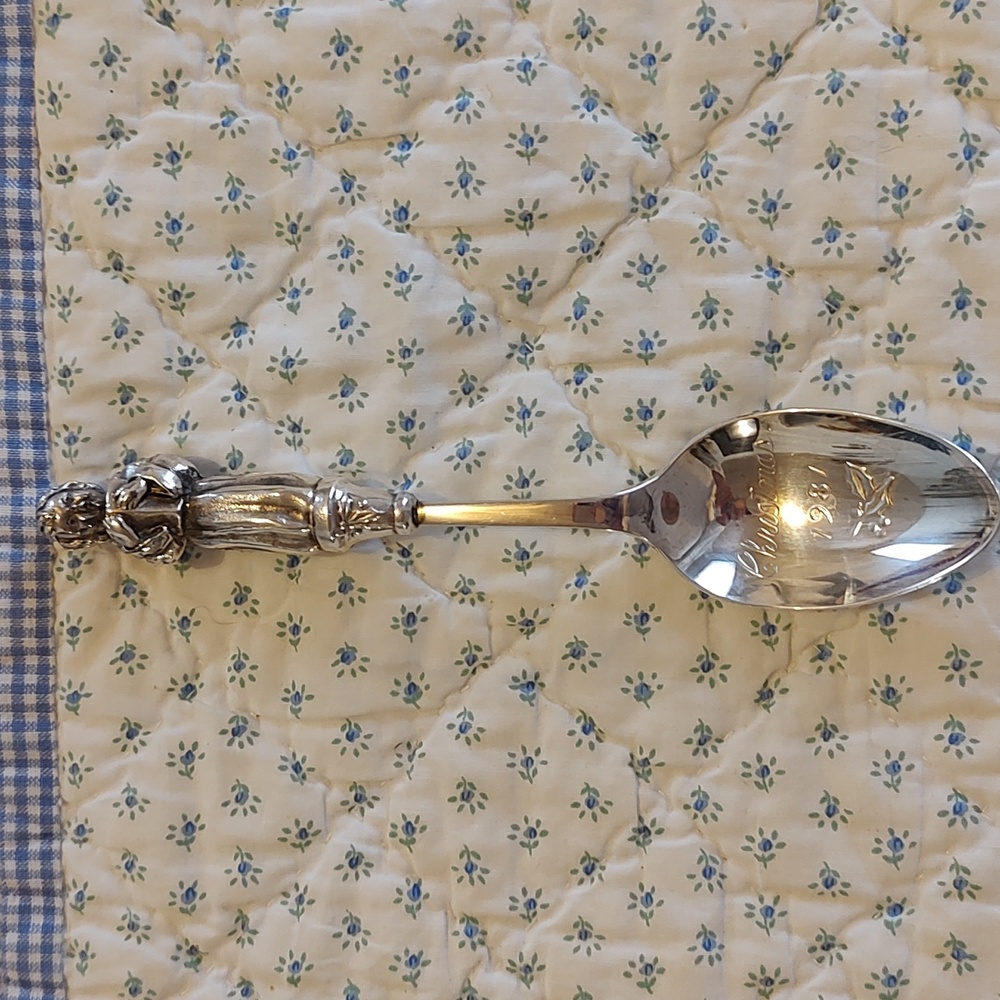 Christmas Reed and Barton Silverplate Spoon. Choir Angel. 1981
